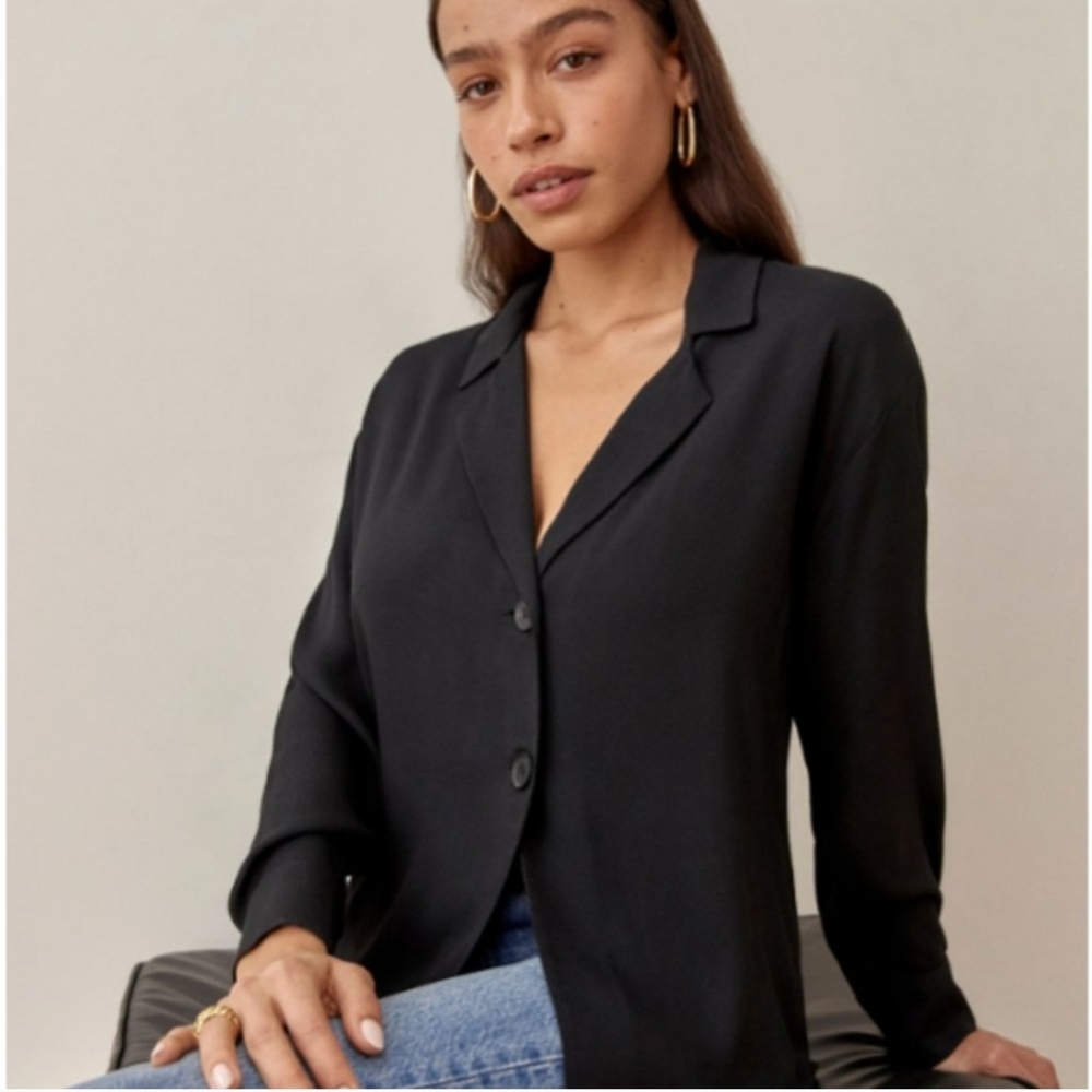 Reformation Toby Long Sleeve Button Up Notch Lapel Top Lightweight Blazer